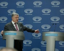 "Порошенко готується покинути країну?", - Гайдай поділився інсайдами