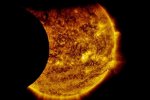 У NASA представили фото подвійного сонячного затемнення