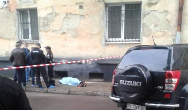 Неизвестные застрелили родственника криминального авторитета во Львове (фото, видео)