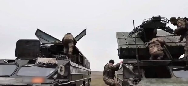 Українські військові, фото: скріншот із відео