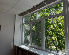 Відновлені вікна у медзакладі Дніпра