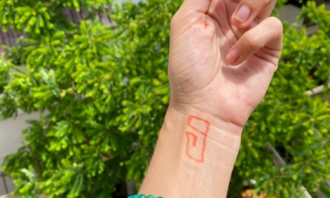 Денежная девятка, изображение из свободных источников