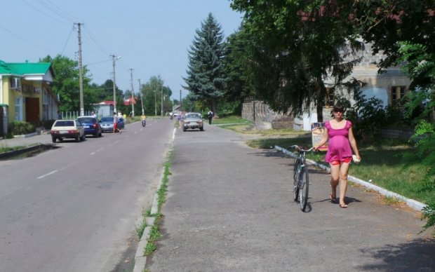 Разницу между украинскими и российскими селами показали на видео