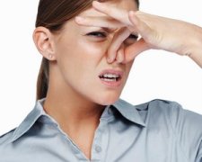 Які продукти провокують неприємний запах тіла