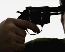 Житель Миколаєва вижив після пострілу в голову