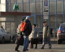 Метро в Києві, фото: скріншот з відео