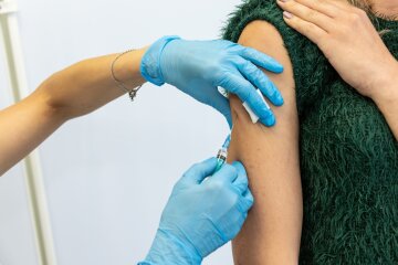 Вакцинироваться или нет? Коллега Супрун из Днепра развеял популярные мифы о прививках