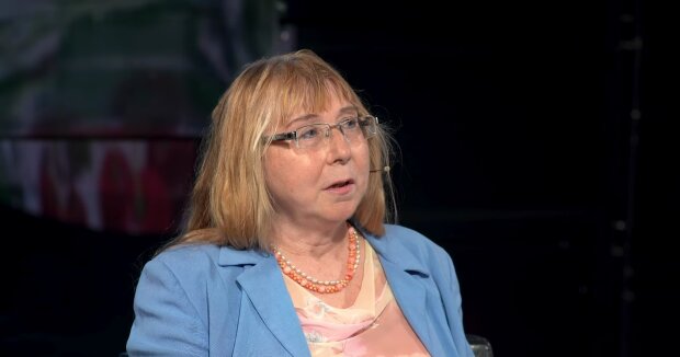 Олена Скоморощенко