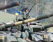 Міць української армії показали в ефектному відео