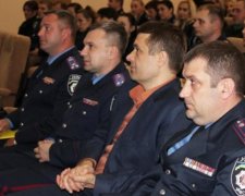 Хорошо сработали: как семейные узы помогают копам жировать