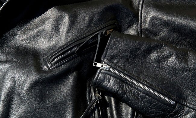 Шкіряна куртка, фото unmomento