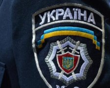 На Миколаївщині побили та пограбували військовослужбовця