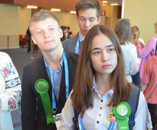 Юная украинка придумала, как спасать людей от рака: методику признали во всем мире