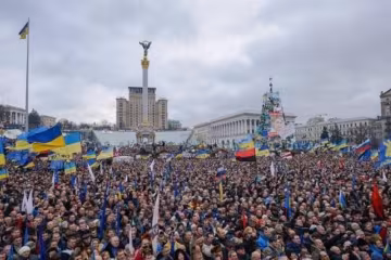 Политики начали работать из страха перед украинцами