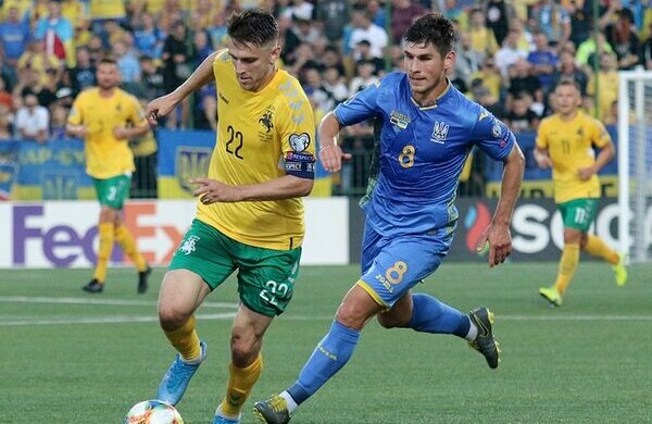 Відбірний матч Україна-Литва:  коли і де дивитись та прогнози букмекерів