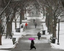Засніжить і заллє: стихія пожаліла тільки три українських міста