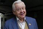 Скандального режисера після смерті звинуватили в страшному: мовчала і терпіла біль роками