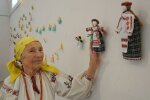 В Киеве 94-летняя бабушка продавала кукол, чтобы накопить на операцию, сердце вдребезги: "Как помочь?"