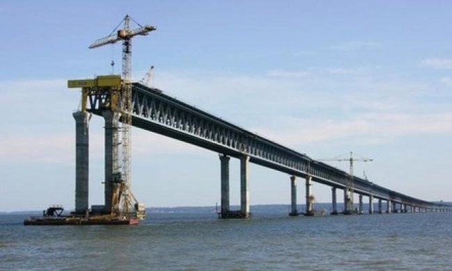 Чого коштуватиме росіянам Керченський міст