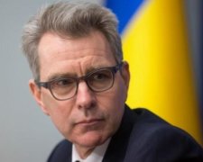 Пайетт назвал крымских татар беженцами в собственной стране