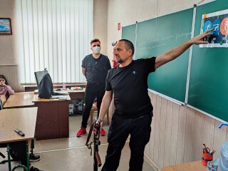 Урок в школе / фото: Муниципальная стража Ирпеня