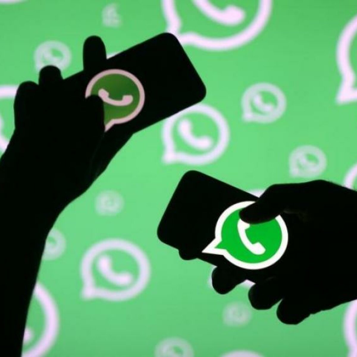 Обычный символ заставил пользователей WhatsApp выбросить свой телефон:  подробности - ЗНАЙ ЮА