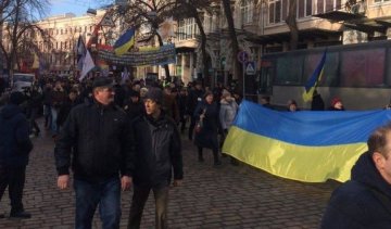 "Блокадне віче": що відбувається в центрі Києва