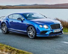 В Одессе засекли редчайший Bentley, шик и блеск: кадры облетели сеть