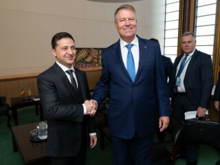 Зеленський зустрівся з президентом Румунії