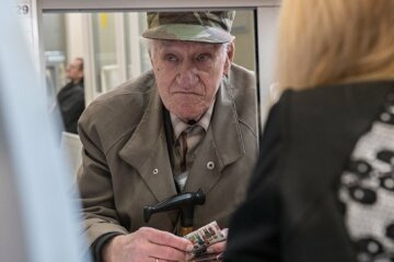 Будут накапливаться: в Верховной раде готовят новый пенсионный закон, что нужно знать