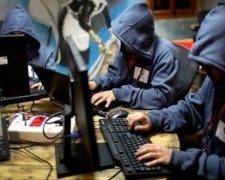 Почему над Россией опят завис санкционный меч