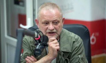 На борьбу с нашими выделяют колоссальные бюджеты, - эксперт