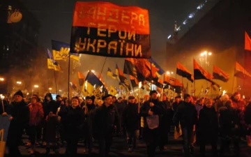 Марші на честь Бандери: у містах активізувались копи та військові