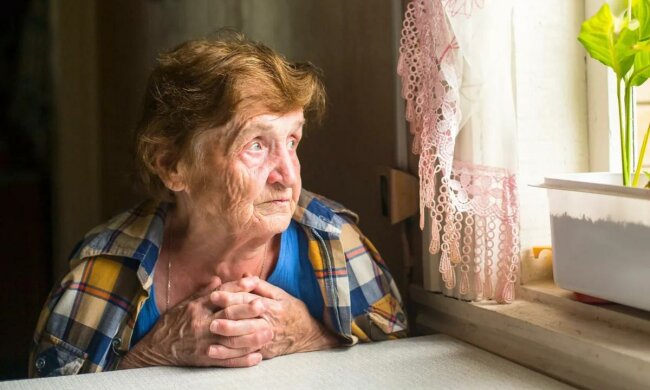 Пенсійний "бум" від Зеленського: жінки мають шанс піти на заслужений відпочинок раніше, деталі