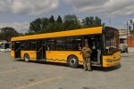 Філатовські маршрутки в Дніпрі не витримують пасажирів, а нові автобуси застрягли на митниці