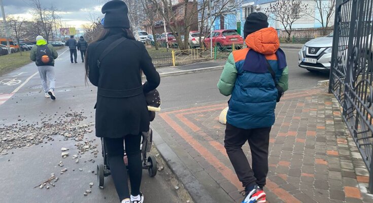 Українці, діти, фото: Знай. ua