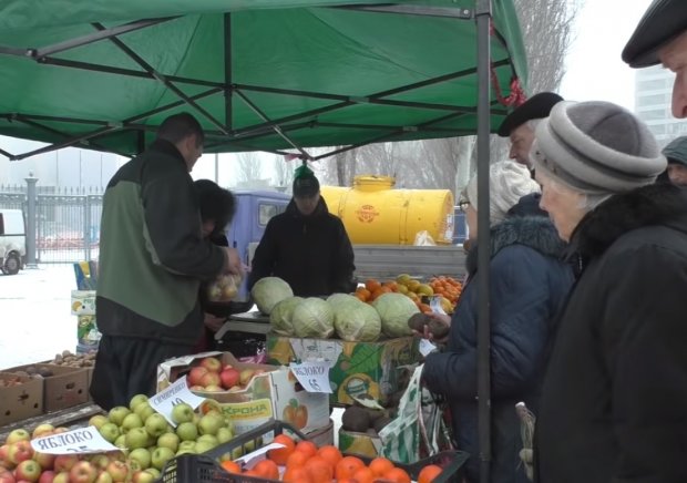 Цены на продукты в "ДНР" заставили украинцев встречать Новый год голодными