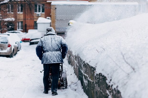 Погода на следующей неделе заставит украинцев утепляться: зверские морозы и аномальные снегопады