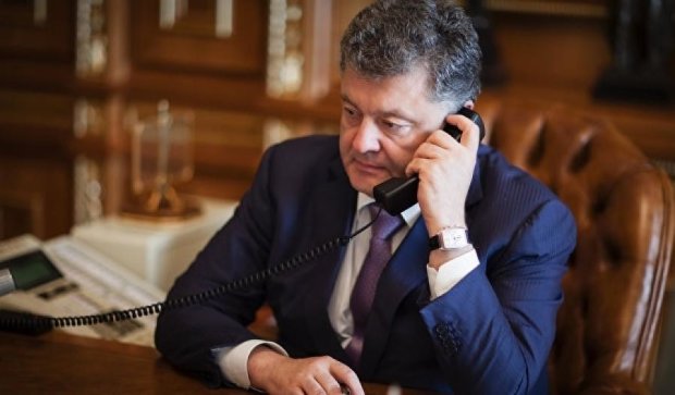 Порошенко двічі розмовляв з Путіним у період загострення на Донбасі