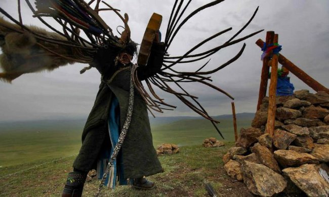 Прибульці з Нібіру підпалили Сибір: чаклуни і шамани готові до сутички за Землю