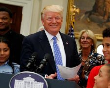 Росіяни стали грудьми за Трампа