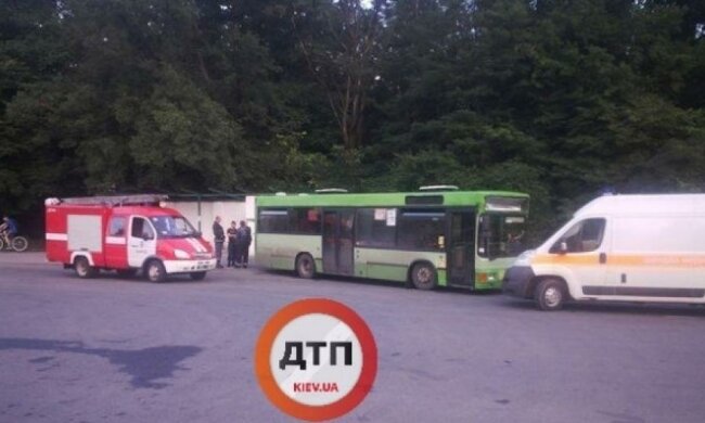 В Харькове автобус раздавил своего же водителя