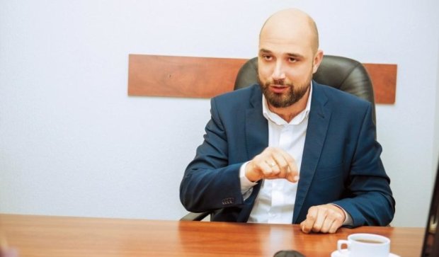 Депутат натравил СБУ на издание за материал о коалиции