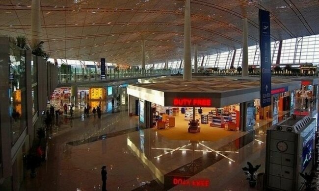 У мережі з'явилося відео масової бійки в Пекінському аеропорту