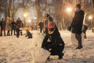 Харків'яни влаштували снігову битву, фото: Telegram де в Харкові