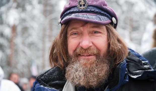 Російський священик побив світовий рекорд польоту на аеростаті