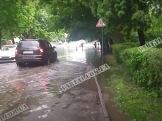 затоплена вулиця, скріншот з відео