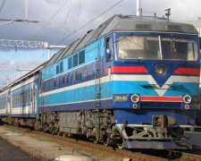 Пекло на "Укрзалізниці": як ключовий перевізник країни став заручником злочинців