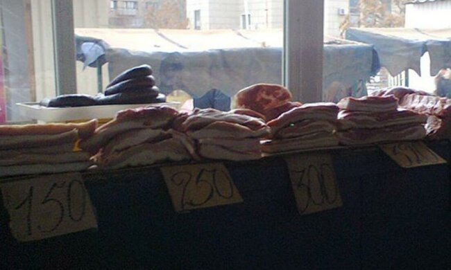 В "ЛНР" космические цены на продукты (фото)