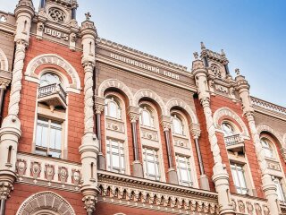 НБУ інтервенції міжбанк долар